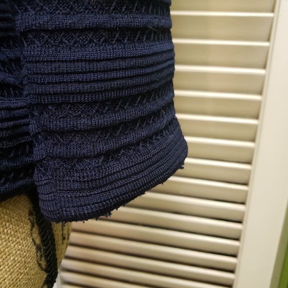 SOLD St. John Cardigan, Griffith Gray For St. John, Knit, Navy, Size 4 - Picture 7 of 12